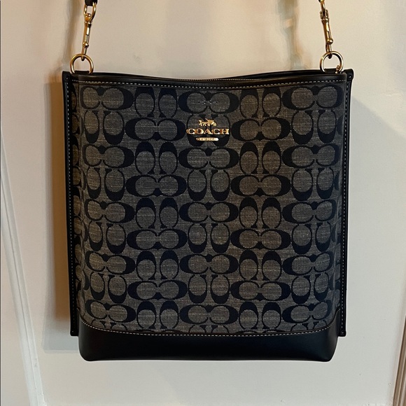 Coach Molly Bucket Crossbody Bag in Denim Signature Fabric - Picture 1 of 11